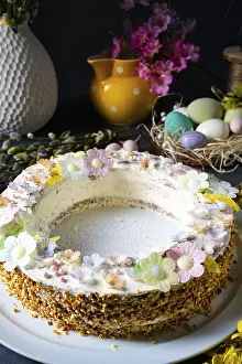 Sweet Breakfast Ideas Drucke: Perfect cake wreath for the Easter table