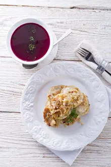 Russian Cuisine Dishes Drucke: Pierogi with meat