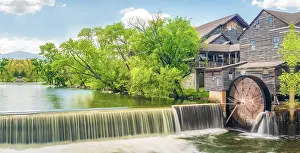 Deserted Industrial Site Drucke: Pigeon forging mill in a small waterfall