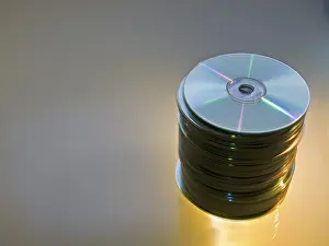 Compact Disc Storage Drucke: Pile with CD DVD data medium storage