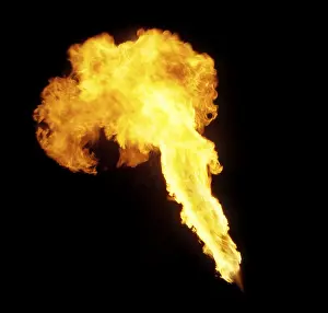 Red Hot Flames Drucke: Pillar of fire from a fire-eater