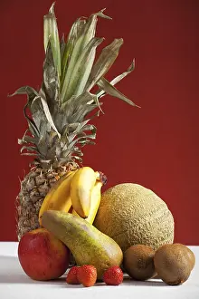 No People Grocery Scene Drucke: Pineapple and other fruit on a table
