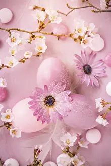 Christian Holiday Traditions Drucke: Pink Easter eggs with blooming branch