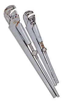 Studio Cutout Images Drucke: Two pipe wrenches isolated on white background