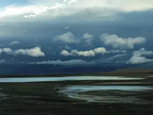 Drucke von Ebene mit Seen, Abendstimmung, Hochland von Tibet, China Verwandte Bilder Drucke: Weites Tal mit Seen, Abendstimmung.