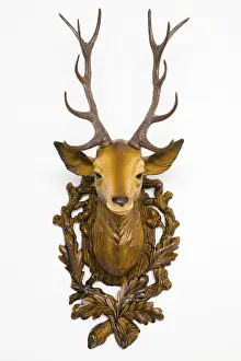 Plastic Hunting Trophies Drucke: Plastic deer head, frontal view