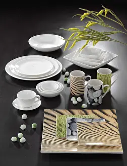 Tableware Collection Drucke: Plates, cups, table decoration