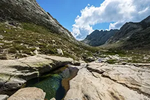Daytime Mountain Range View Drucke: Pool in the mountains, river Golo