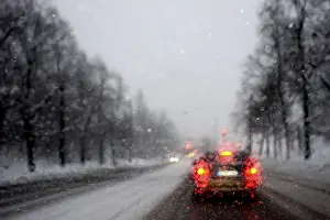 Bad Weather In Europe Drucke: Poor visibility through the windshield in rain and snow