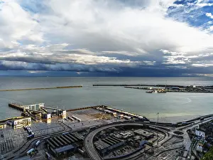 United Kingdom Drone Images Drucke: Port of Dover from a drone, White Cliffs