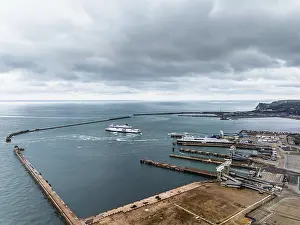 Drone Photography UK Drucke: Port of Dover from a drone, White Cliffs