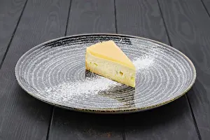 Thanksgiving Food Drucke: Portion of pumpkin cheese cake