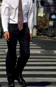 Office Worker Stress Drucke: Executive on the move