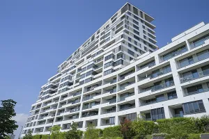Frankfurt Cityscape Photography Drucke: New construction of Solid Home