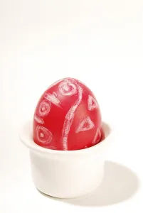 Landfowl Photography Drucke: Painted easter egg