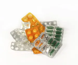 Healthcare Medicine Drucke: Pills stack isolated