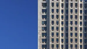 Clear Sky Background Image Drucke: Regular pattern made of rectangular windows on block of flats / offices building