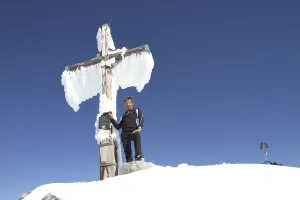 Hike In The Alps Drucke: At the summit