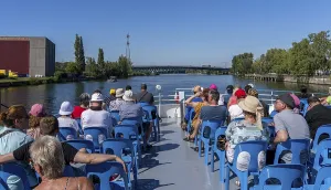 Tourist Attraction In Berlin Germany Drucke: Upper deck of an excursion steamer on the Spree