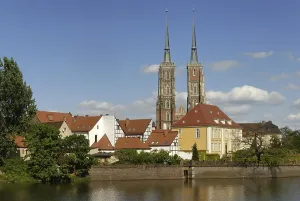 Wroclaw Cathedral Drucke: View over the Oder River, Wroclaw Cathedral