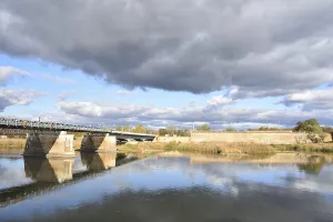 Brandenburg Tourist Attraction Drucke: View over the river Oder between Poland and Germany in Kustrin