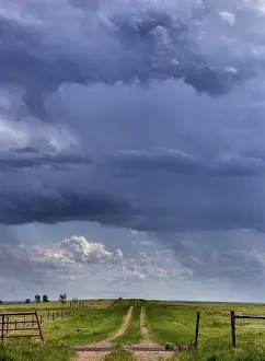 Canada Weather Forecast Drucke: Prairie Storm Clouds Canada Saskatchewan Dramatic Summer
