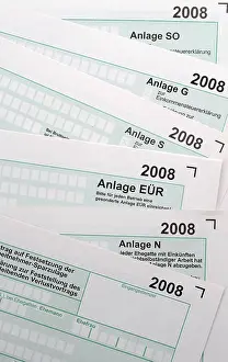 Financial Market Images Drucke: Pre-printed forms, tax declaration