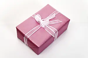 Gift Box Drucke: Present with a ribbon