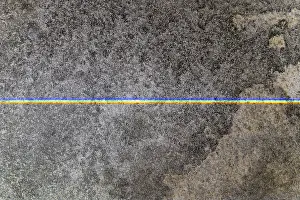 No People In Nature Scene Drucke: Prisma Light on Granite Stone