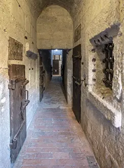 Cultural Monument In Venice Drucke: Prison corridor with prison cells