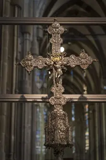 European Historic City Centre Image Drucke: Processional cross from the 16th century