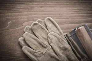 Protective Glove Detail Drucke: Protective glove and angle former