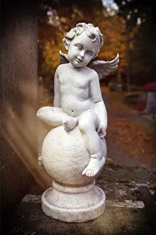 Uninhabited Burial Ground Drucke: Putto