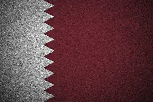 Drucke von Die qatarische Flagge auf einem Holzbrett gemalt Verwandte Bilder Drucke: Die qatarische Flagge auf einem Korkbrett gemalt.