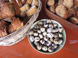 Quail Egg Nutrition Facts Drucke: Quail eggs and party bread