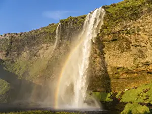 Seljalandsfoss Waterfall Drucke: Rainbow at Seljalandsfoss waterfall