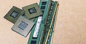 Printed Circuit Board PCB Drucke: RAM memories with computer microprocessors isolated