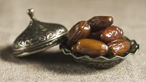 High Quality Photo Drucke: Ramadan concept with some dates