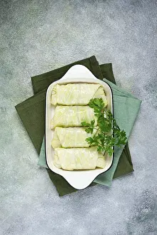 Balkan Peninsula Food Drucke: Raw cabbage rolls, not cooked, with minced meat