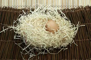 Breakfast Meal Setup Drucke: Three raw eggs in straw