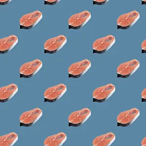 Blue Background Image Drucke: Raw salmon steak pattern on a blue background