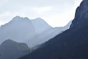 Bavarian Alps Drucke: The last rays of sunshine at the Halsalm
