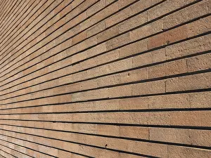 Bilder Datiert 19. Januar 2024: Red brick wall print