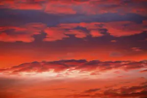 Red Sunset Sky Drucke: Red cloud sky at sunset, sunset
