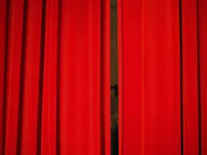 Interior Design Architecture Drucke: Red curtain background