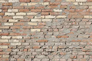 Red Brick Wall Background Drucke: Red obsolete brick wall background