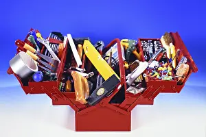 Red Toolbox Drucke: A red toolbox with tools, hammer