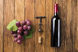 Wine Cellar Decor Drucke: Before after red wine components