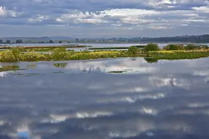 European Nature Reserve Scenery Drucke: Reflection of clouds in a calm