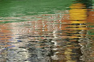 Uninhabited Waterfront In Germany Drucke: Reflection, colourful reflections on the water surface